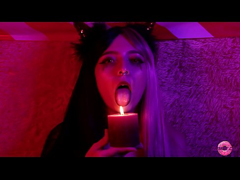 ❤️ Mamada apassionada de Sexy Succubus amb la satisfacció de la boca ️❌ Vídeo anal a nosaltres ca.purchasexz.top ❤