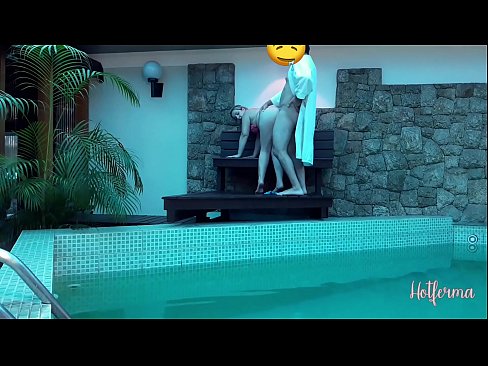 ❤️ El cap convida la criada a la piscina, però no va poder resistir-se a una calor ️❌ Vídeo anal a nosaltres ca.purchasexz.top ❤